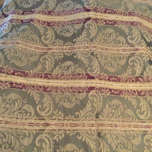 Chintz and Co Beautiful Velvet Duvet And 3 Shams - Picture 7 of 12